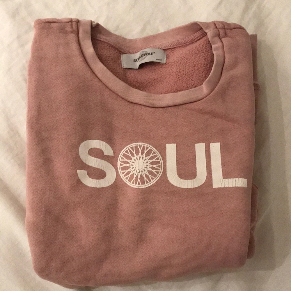 NEARLY NEW // Soul Cycle Pink Faded Crew Neck
